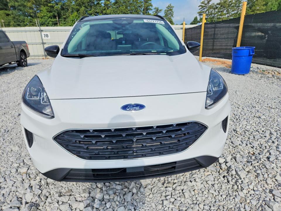 Photo 5 from auction – 2021 FORD ESCAPE with VIN 1FMCU0G65MUA99176