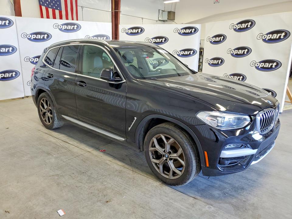 Photo 4 from auction – 2021 BMW X3 with VIN 5UXTY5C05M9E37011