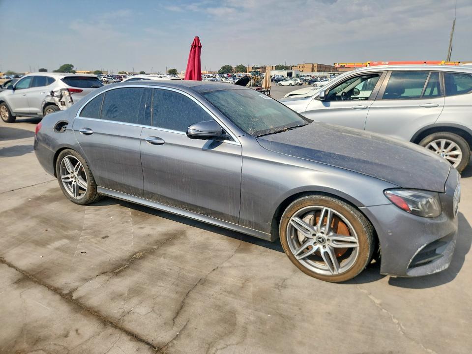 صورة رقم 4 من المزاد - 2018 MERCEDES-BENZ E مع VIN WDDZF4JB0JA428343