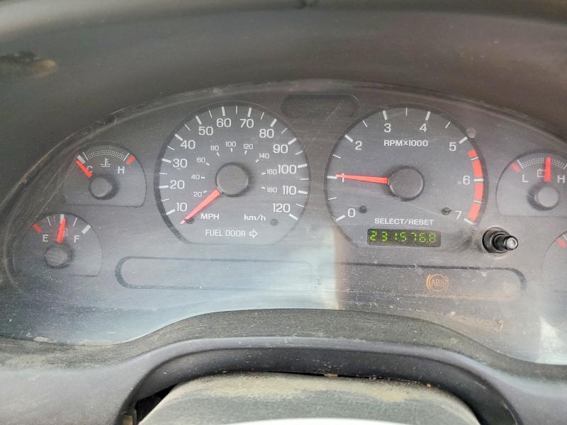 Photo 9 from auction – 2004 FORD MUSTANG with VIN 1FAFP44684F179263