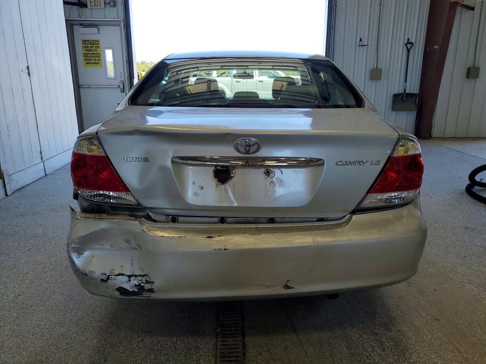 Photo 6 from auction – 2006 TOYOTA CAMRY with VIN 4T1BE32K46U108273