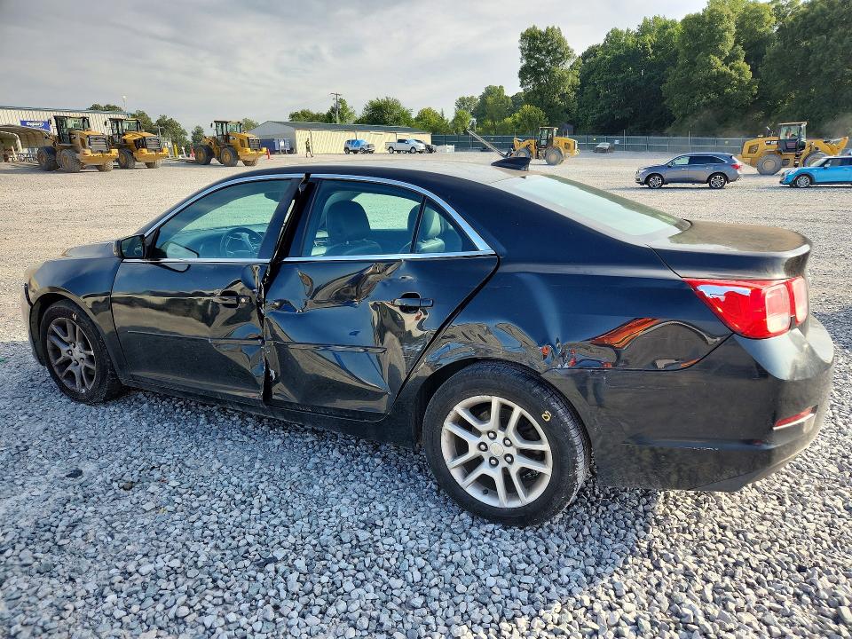 Photo 2 from auction – 2015 CHEVROLET MALIBU with VIN 1G11C5SLXFF330680