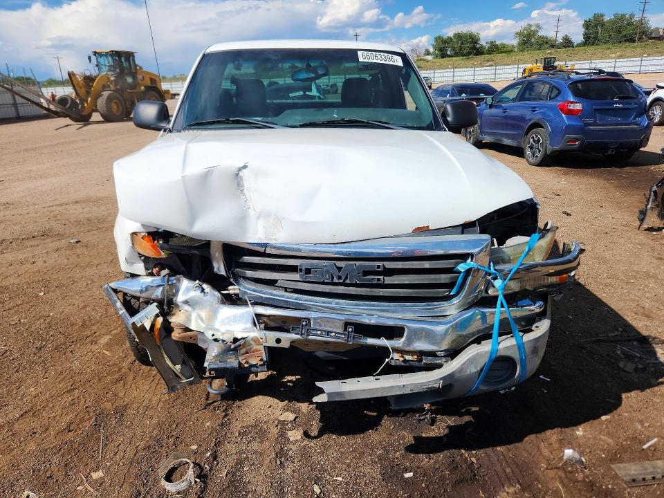 Photo 5 from auction – 2004 GMC NEW SIERRA with VIN 1GTEC14X44Z339503
