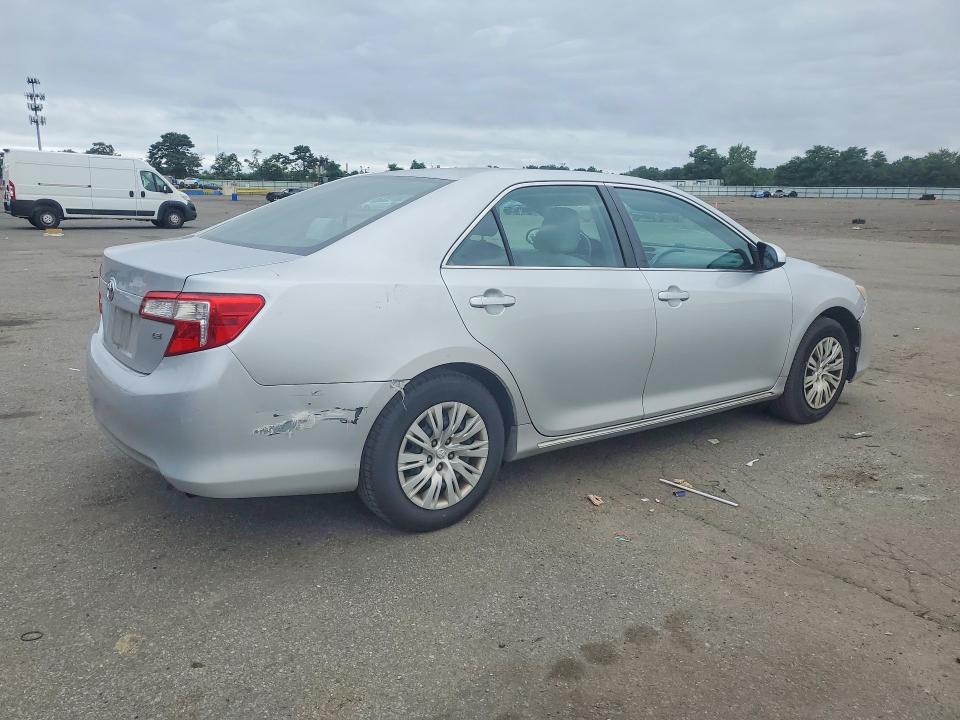 Photo 3 from auction – 2013 TOYOTA CAMRY with VIN 4T4BF1FK7DR280196