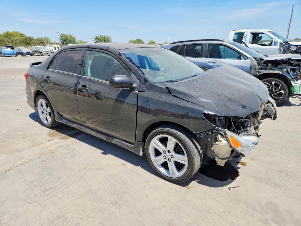 Photo 4 from auction – 2013 TOYOTA COROLLA with VIN 2T1BU4EE9DC957330
