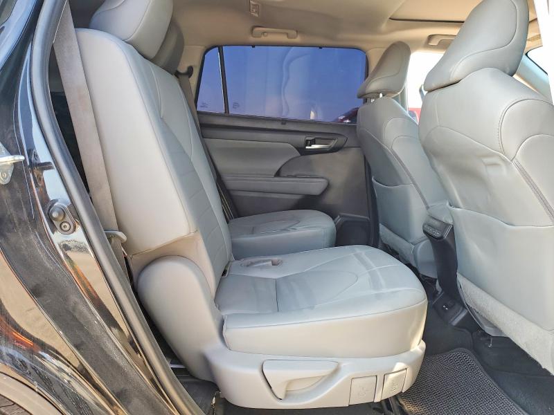 Photo 11 from auction – 2021 TOYOTA HIGHLANDER with VIN 5TDGZRAH2MS031816