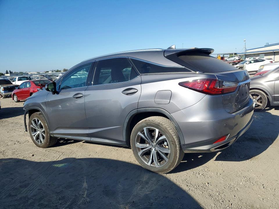 Photo 2 from auction – 2022 LEXUS RX with VIN 2T2HZMAA2NC225388