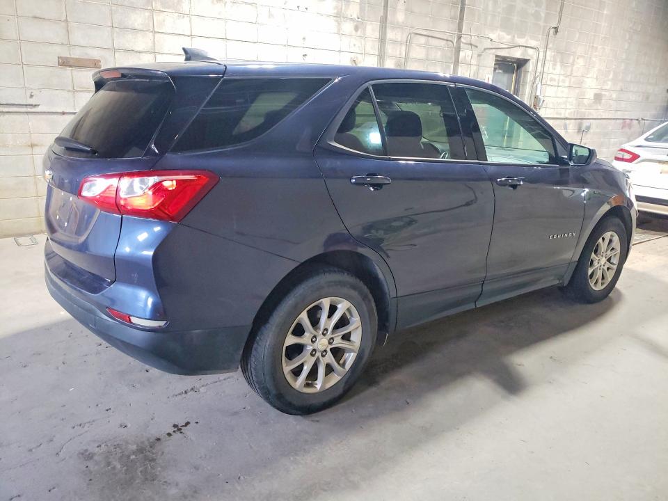 Photo 3 from auction – 2019 CHEVROLET EQUINOX with VIN 3GNAXHEVXKL255996