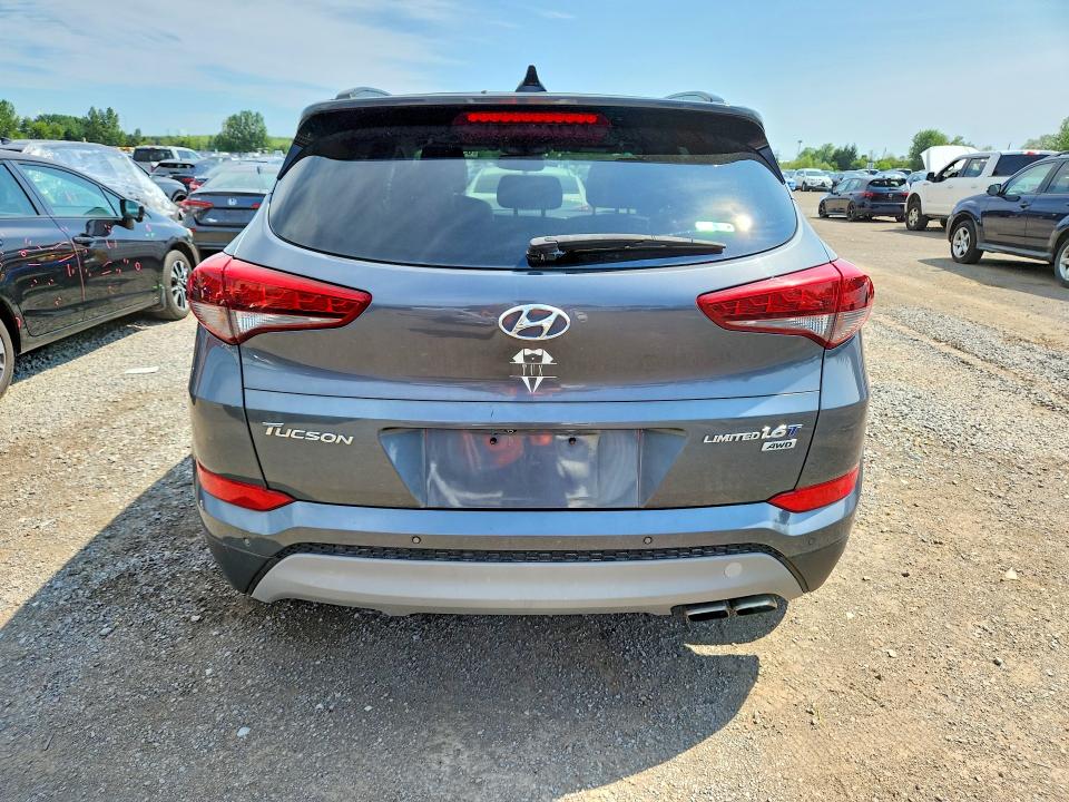 Photo 6 from auction – 2017 HYUNDAI TUCSON with VIN KM8J3CA22HU315203