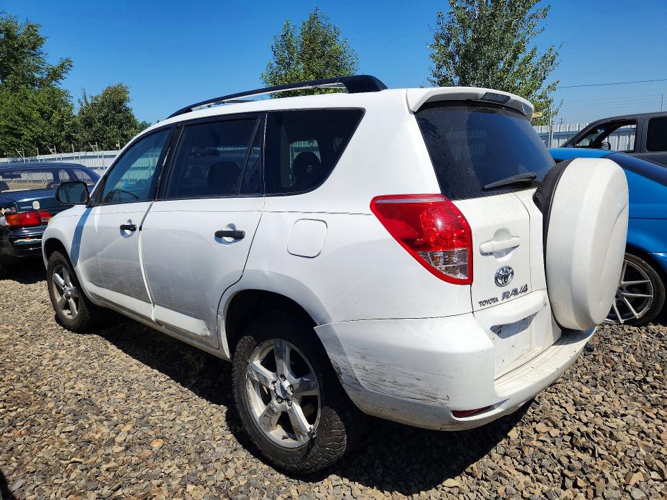 Photo 2 from auction – 2006 TOYOTA RAV4 with VIN JTMBD33V366020934
