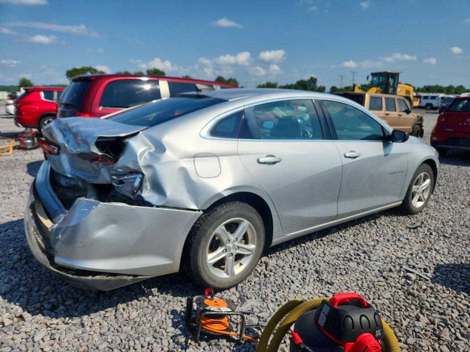 Photo 3 from auction – 2019 CHEVROLET MALIBU with VIN 1G1ZB5ST1KF226367