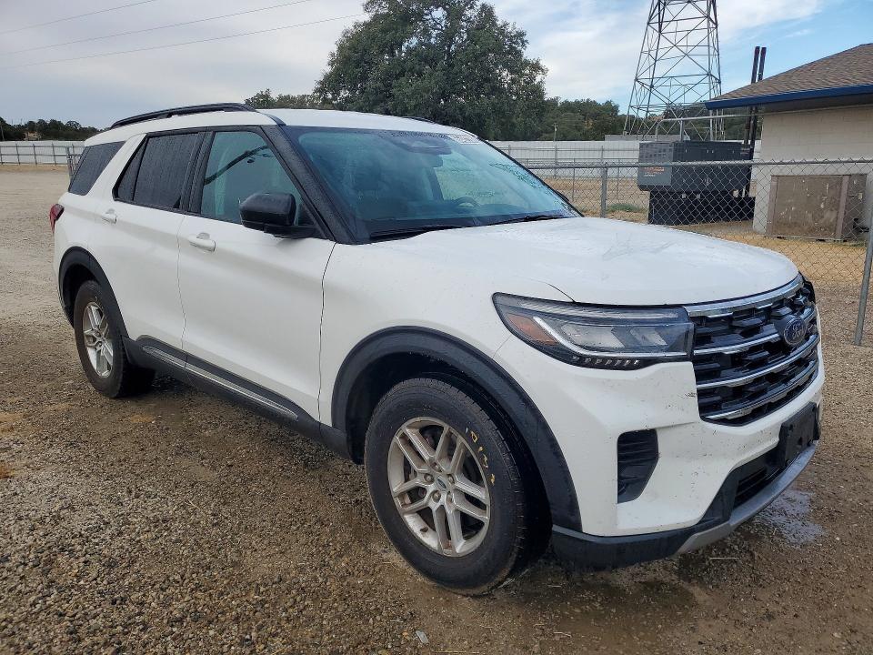 Photo 4 from auction – 2025 FORD EXPLORER with VIN 1FMUK8DH1SGB12127