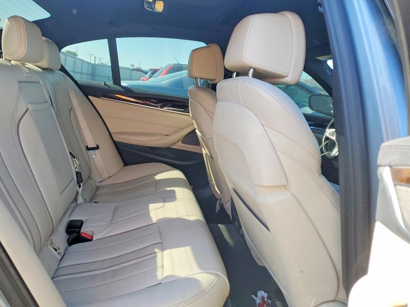 Photo 10 from auction – 2018 BMW M550XI with VIN WBAJB9C5XJB035853