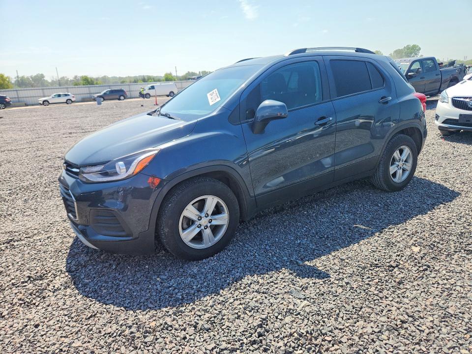 CHEVROLET TRAX 2021 with VIN KL7CJLSB6MB327505 - Photo from auction