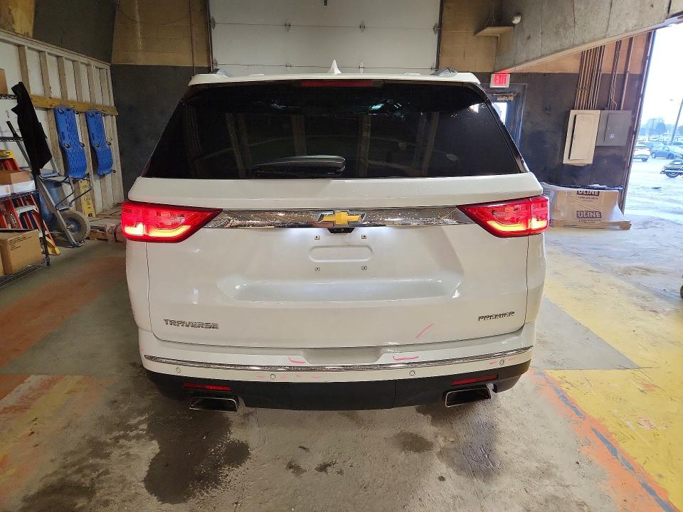 Photo 6 from auction – 2019 CHEVROLET TRAVERSE with VIN 1GNERKKW3KJ162041
