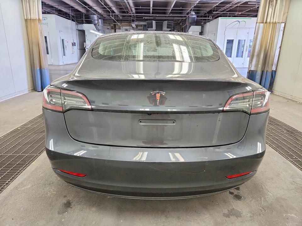 Photo 6 from auction – 2022 TESLA MODEL 3 with VIN 5YJ3E1EA5NF186164