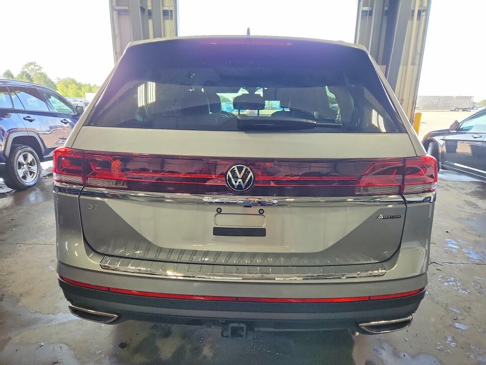 Photo 6 from auction – 2026 VOLKSWAGEN ATLAS with VIN 1V2KN2CA4TC555481