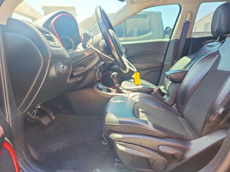 Снимка 7 от търг – 2020 JEEP COMPASS с VIN 3C4NJDDB7LT246279