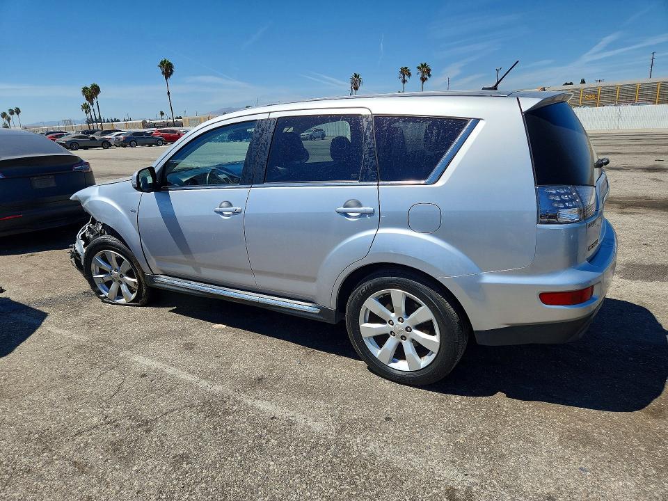 Photo 2 from auction – 2013 MITSUBISHI OUTLANDER with VIN JA4JS4AX2DU001113
