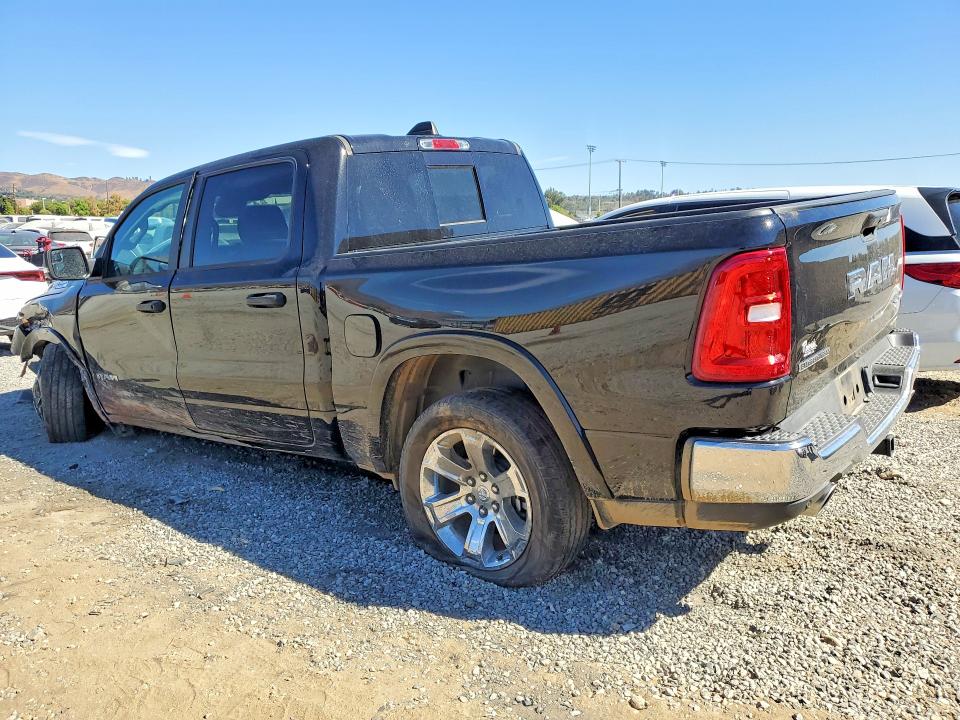 Снимка 2 от търг – 2025 RAM 1500 с VIN 1C6SRFFPXSN530172
