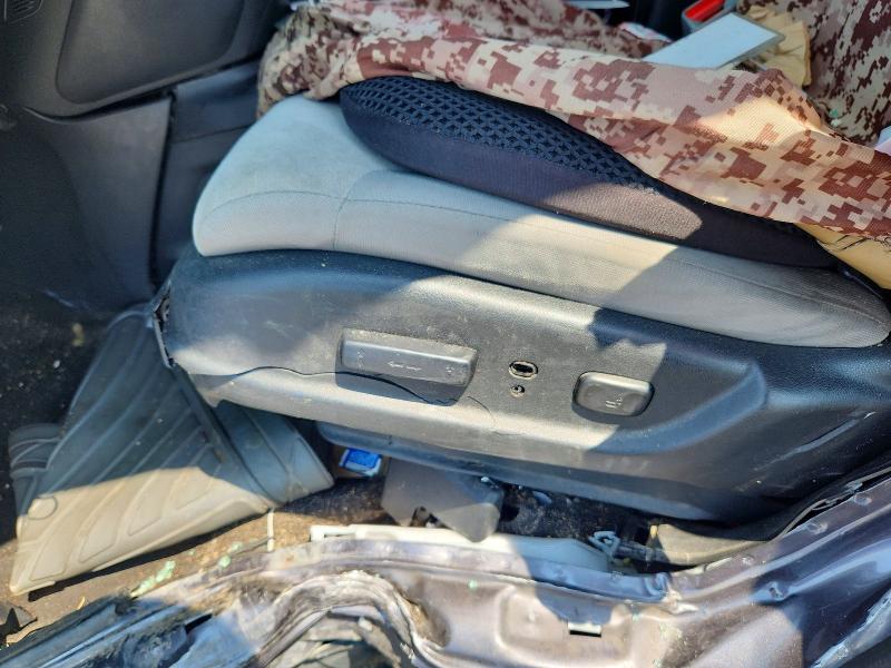Photo 7 from auction – 2016 HONDA CR-V with VIN 3CZRM3H55GG716082