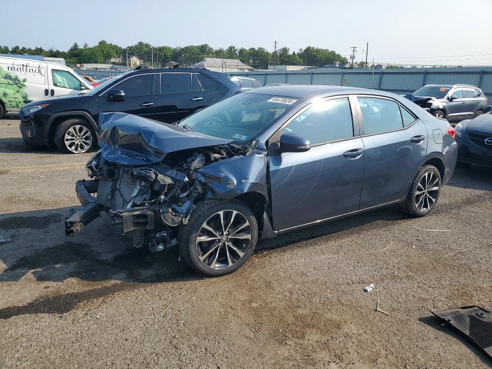 TOYOTA COROLLA 2018 with VIN 2T1BURHE3JC114082 - Photo from auction