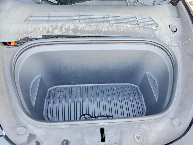 Foto 11 de la subasta – 2023 TESLA MODEL Y con VIN 7SAYGDEE5PA127574