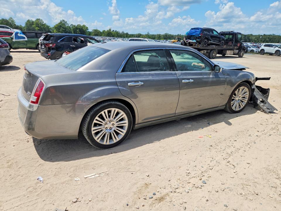Photo 3 from auction – 2012 CHRYSLER 300C with VIN 2C3CCAPTXCH234676