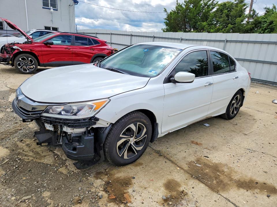 Photo 1 from auction – 2016 HONDA ACCORD with VIN 1HGCR2F30GA219370