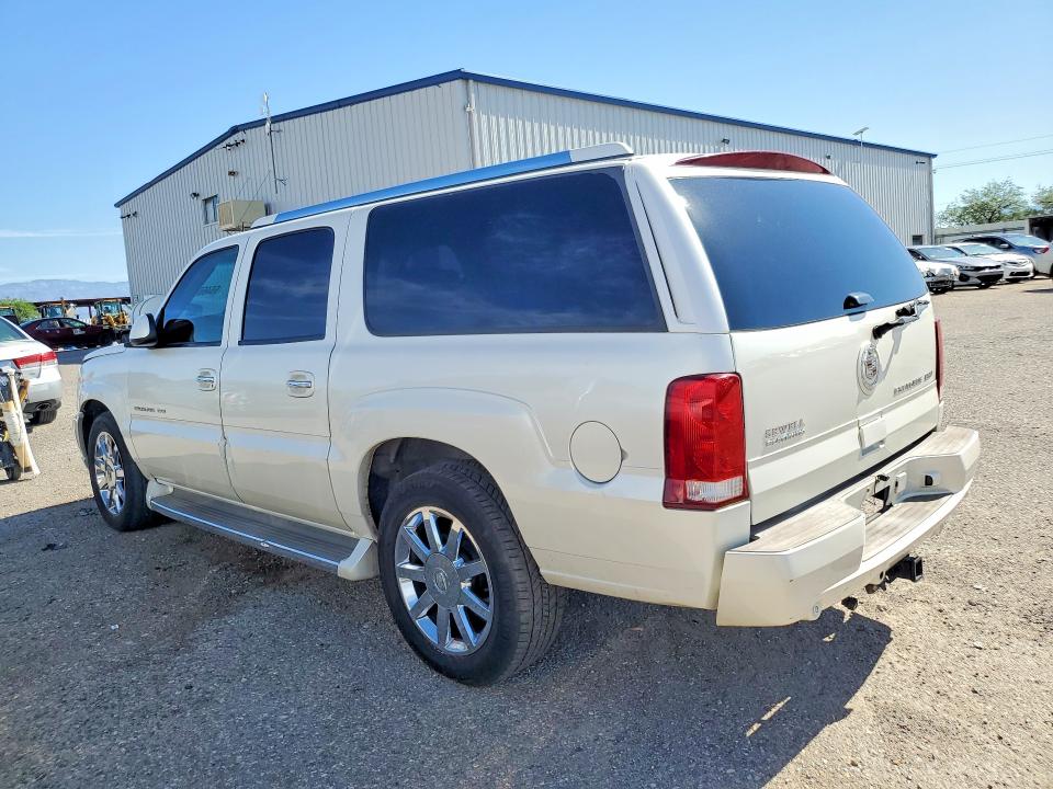 Photo 2 from auction – 2005 CADILLAC ESCALADE with VIN 3GYFK66N25G245406