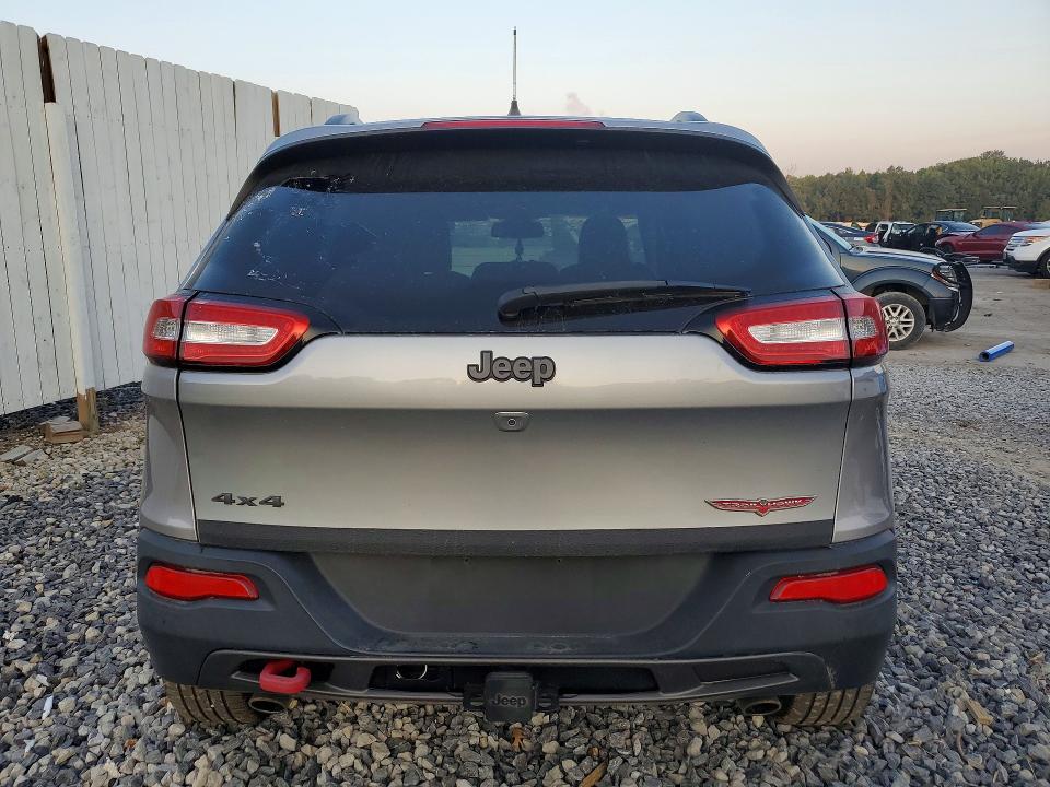 Photo 6 from auction – 2016 JEEP CHEROKEE with VIN 1C4PJMBS6GW280290