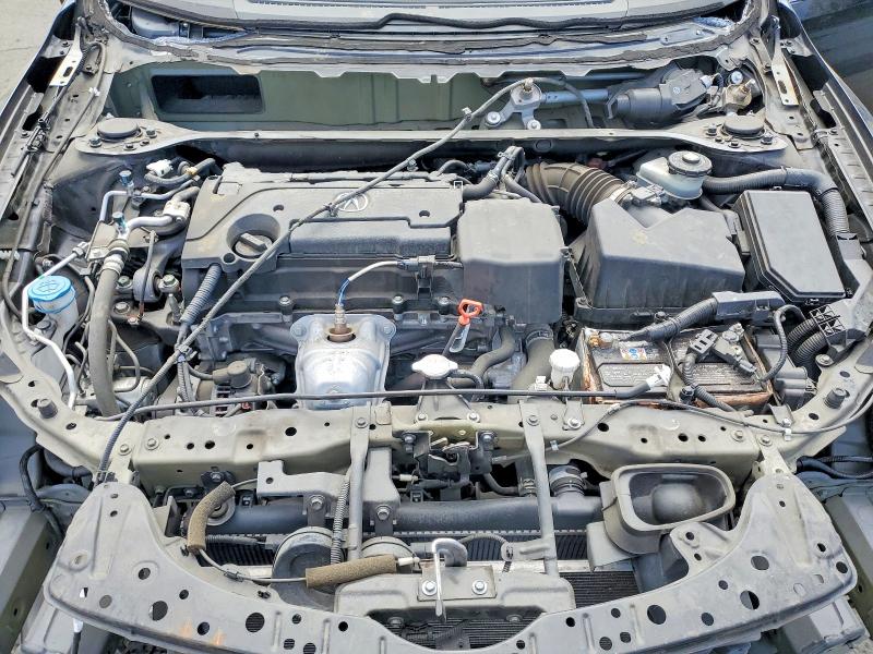 Photo 11 from auction – 2022 ACURA ILX with VIN 19UDE2F84NA007578