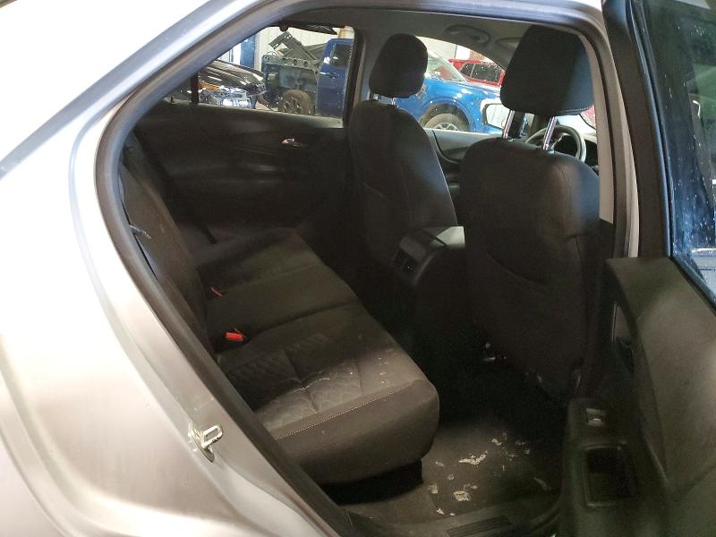 Photo 11 from auction – 2018 CHEVROLET EQUINOX with VIN 2GNAXJEV4J6235978