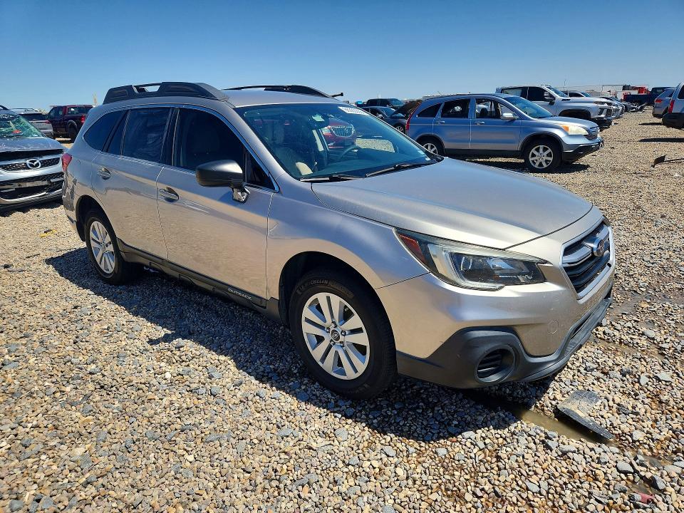 Photo 4 from auction – 2018 SUBARU OUTBACK with VIN 4S4BSAAC6J3289298