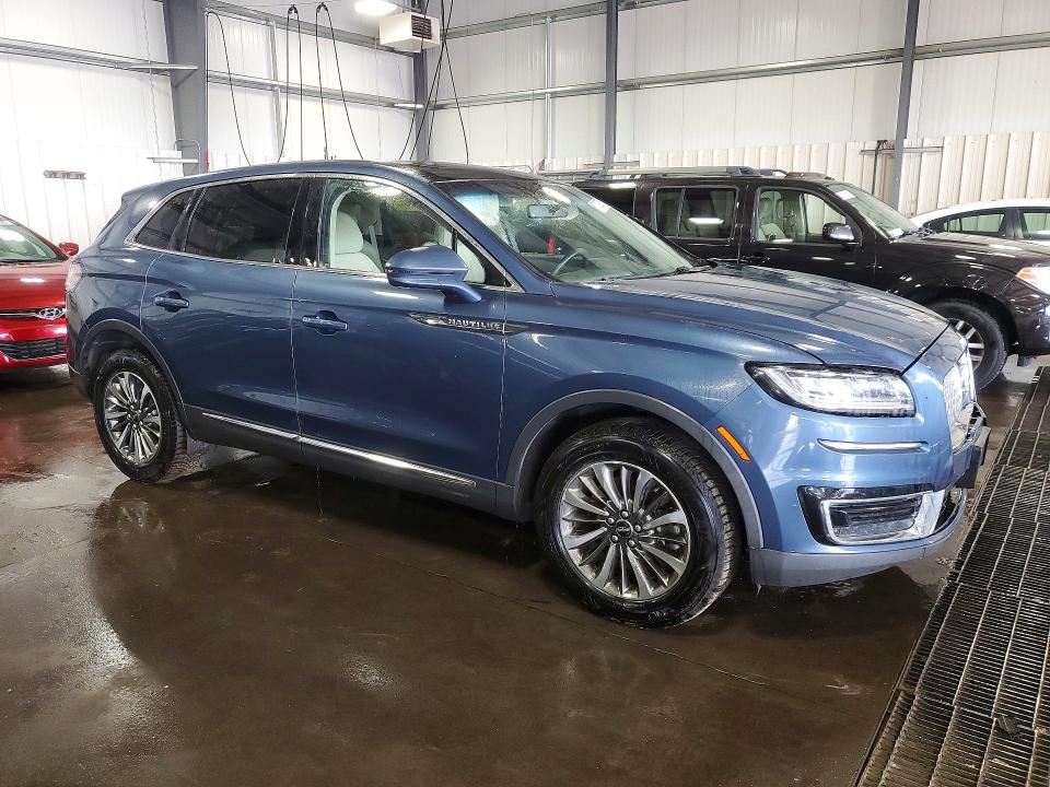 Zdjęcie 4 z aukcji – 2019 LINCOLN NAUTILUS z VIN 2LMPJ8K94KBL52005