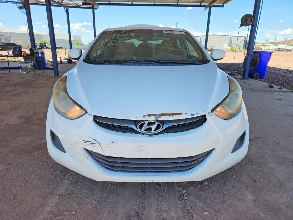 Photo 5 from auction – 2011 HYUNDAI ELANTRA with VIN 5NPDH4AE4BH050790