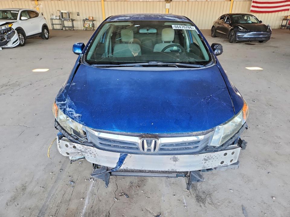 Photo 5 from auction – 2012 HONDA CIVIC with VIN 19XFB2F58CE316597