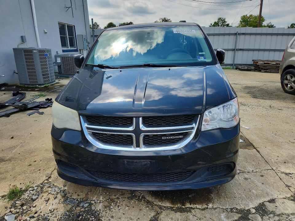 Photo 5 from auction – 2011 DODGE GRAND CARAVAN with VIN 2D4RN3DG7BR636654