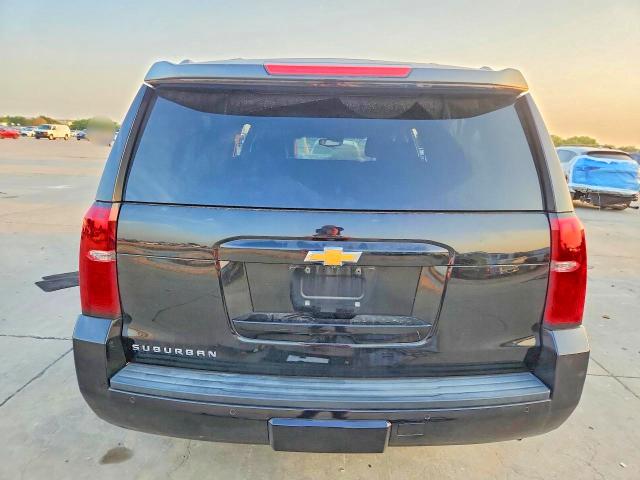 Photo 6 from auction – 2018 CHEVROLET SUBURBAN with VIN 1GNSCHKC2JR127083
