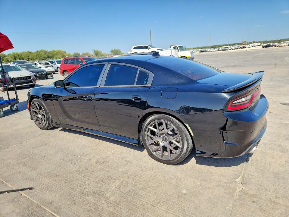 Photo 2 from auction – 2017 DODGE CHARGER with VIN 2C3CDXGJ8HH614086