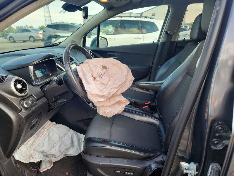 Photo 7 from auction – 2016 CHEVROLET TRAX with VIN 3GNCJPSB4GL258740