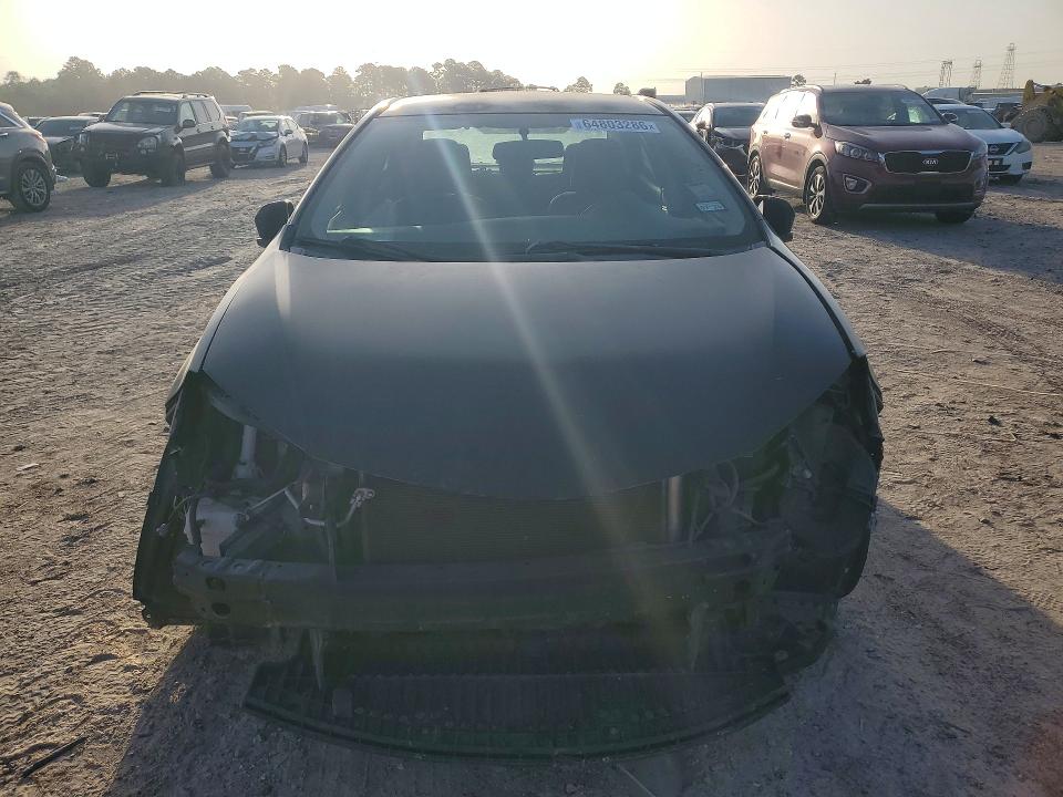 Photo 5 from auction – 2015 TOYOTA COROLLA with VIN 5YFBURHEXFP227227