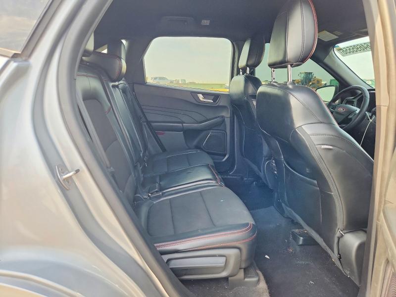 Photo 11 from auction – 2023 FORD ESCAPE with VIN 1FMCU9MN3PUA59182