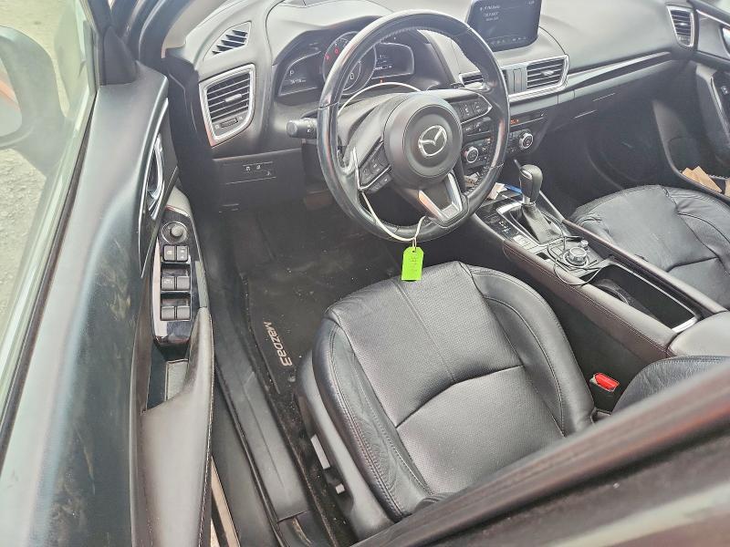 Photo 8 from auction – 2018 MAZDA 3 with VIN 3MZBN1M33JM199691