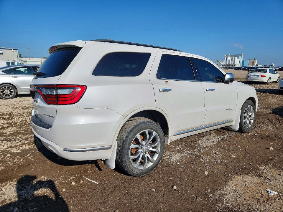 Снимка 3 от търг – 2018 DODGE DURANGO с VIN 1C4RDJEG1JC393434