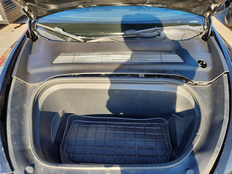 Photo 12 from auction – 2021 TESLA MODEL Y with VIN 5YJYGDEF5MF216081