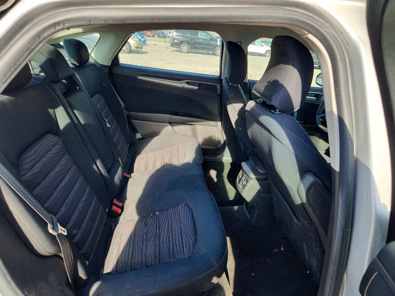 Фото 10 с аукциона – 2016 FORD FUSION с VIN 3FA6P0H7XGR158188