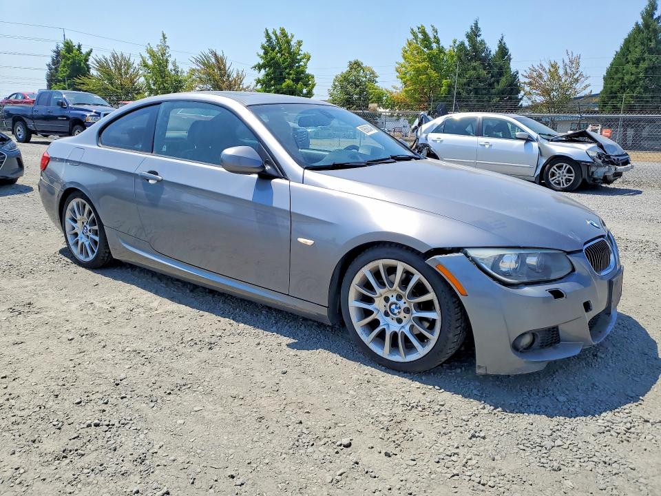 Photo 4 from auction – 2012 BMW 328 with VIN WBAKE5C53CJ106517