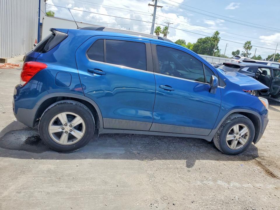 Photo 3 from auction – 2020 CHEVROLET TRAX with VIN 3GNCJLSB8LL114403