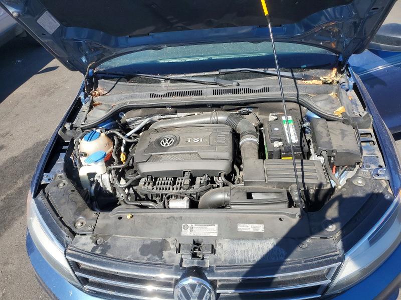 Снимка 11 от търг – 2015 VOLKSWAGEN JETTA с VIN 3VWD17AJ7FM314441